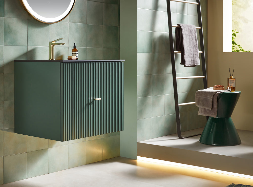 BARCELONA 24” FOREST GREEN WALL MOUNT MODERN BATHROOM VANITY (BLACK COUNTERTOP)